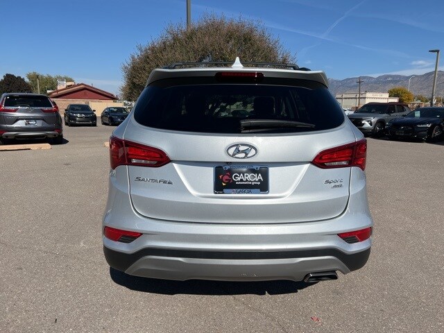 2018 Hyundai Santa Fe Value Premium Sport 2.0T Base photo 2