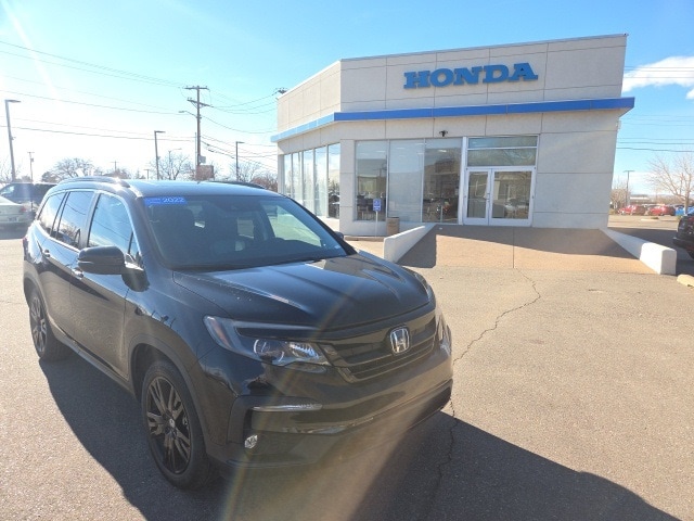 2022 Honda Pilot SE's photo