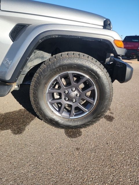 used 2021 Jeep Gladiator car, priced at $29,555