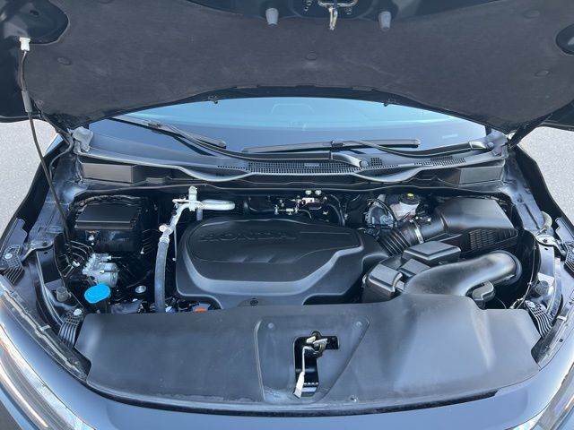 used 2024 Honda Odyssey car, priced at $35,959