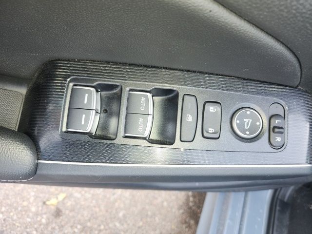 2024 Honda Civic Touring - Photo 33