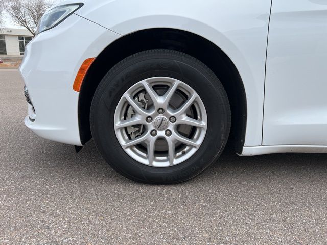 used 2022 Chrysler Pacifica car, priced at $24,959