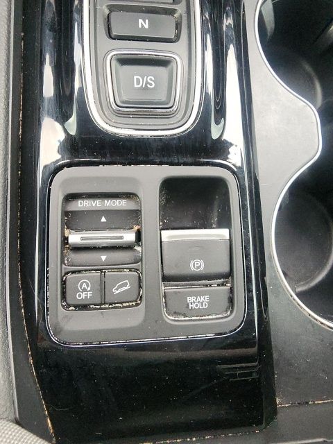 2023 Honda Pilot LX - Photo 33