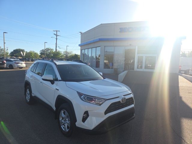2020 Toyota RAV4 Hybrid XLE AWD's photo