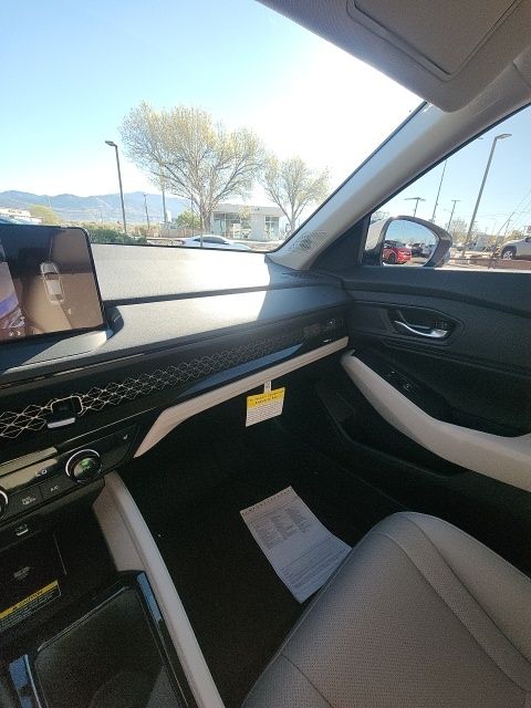 used 2025 Honda Accord Hybrid car, priced at $32,959