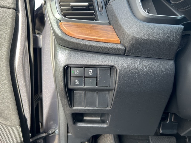 used 2020 Honda CR-V car, priced at $25,960