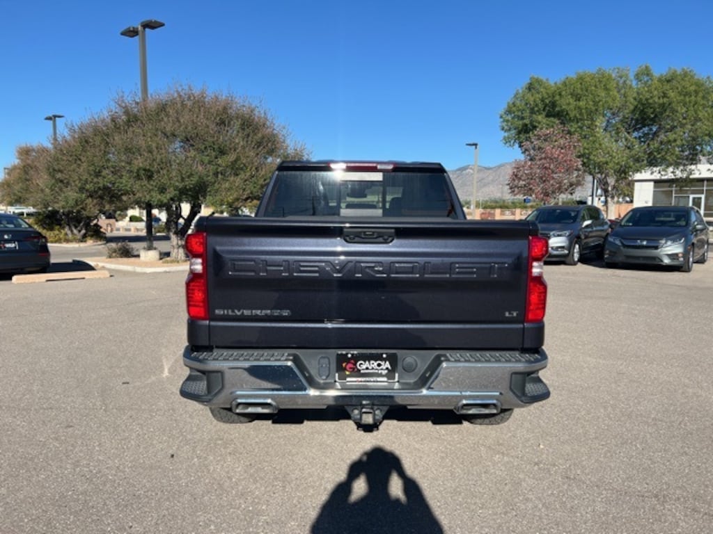 Used 2023 Chevrolet Silverado 1500 LT w/1LT Truck Crew Cab