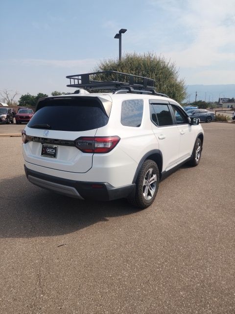 2023 Honda Pilot EX-L - Photo 5