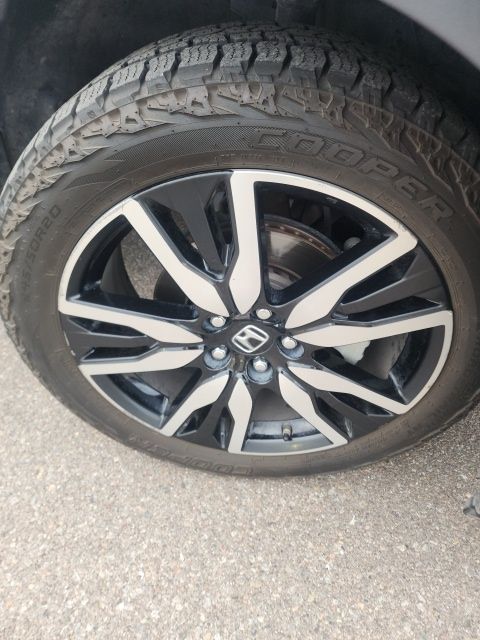 used 2021 Honda Pilot car, priced at $29,959