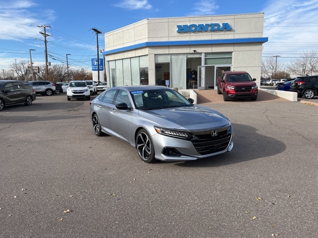 2022 Honda Accord Sport SE's photo
