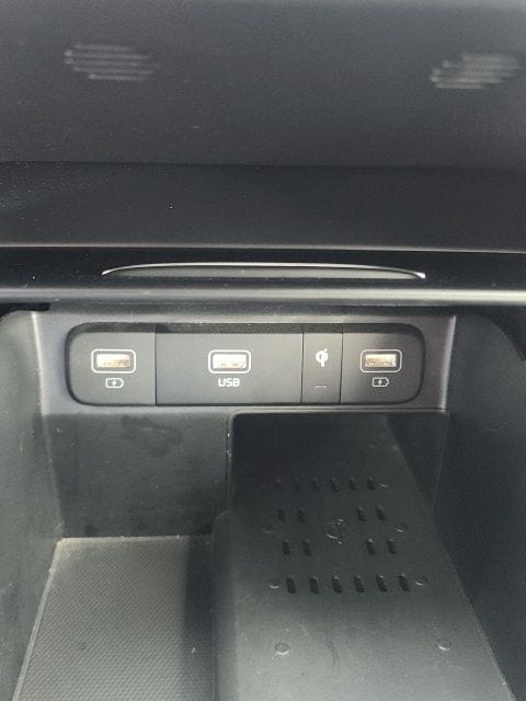 used 2023 Kia Sorento Hybrid car, priced at $29,959