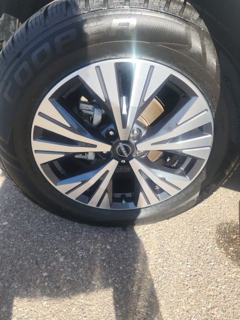 used 2023 Nissan Rogue car, priced at $22,164