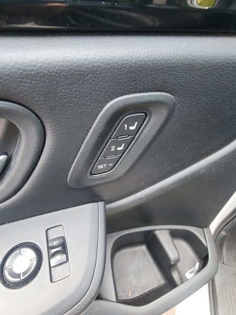 2023 Honda Pilot EX-L - Photo 25