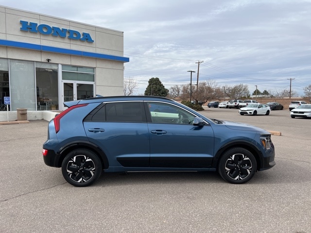 Used 2023 Kia Niro Wind with VIN KNDCR3L13P5046623 for sale in Albuquerque, NM