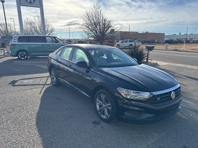 2019 Volkswagen Jetta R-Line's photo