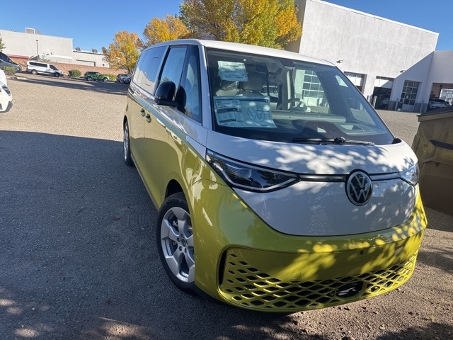 2025 Volkswagen ID. Buzz PRO S PLus's photo