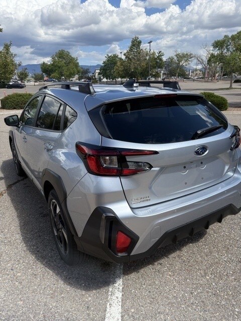 2025 Subaru Crosstrek Premium photo 3
