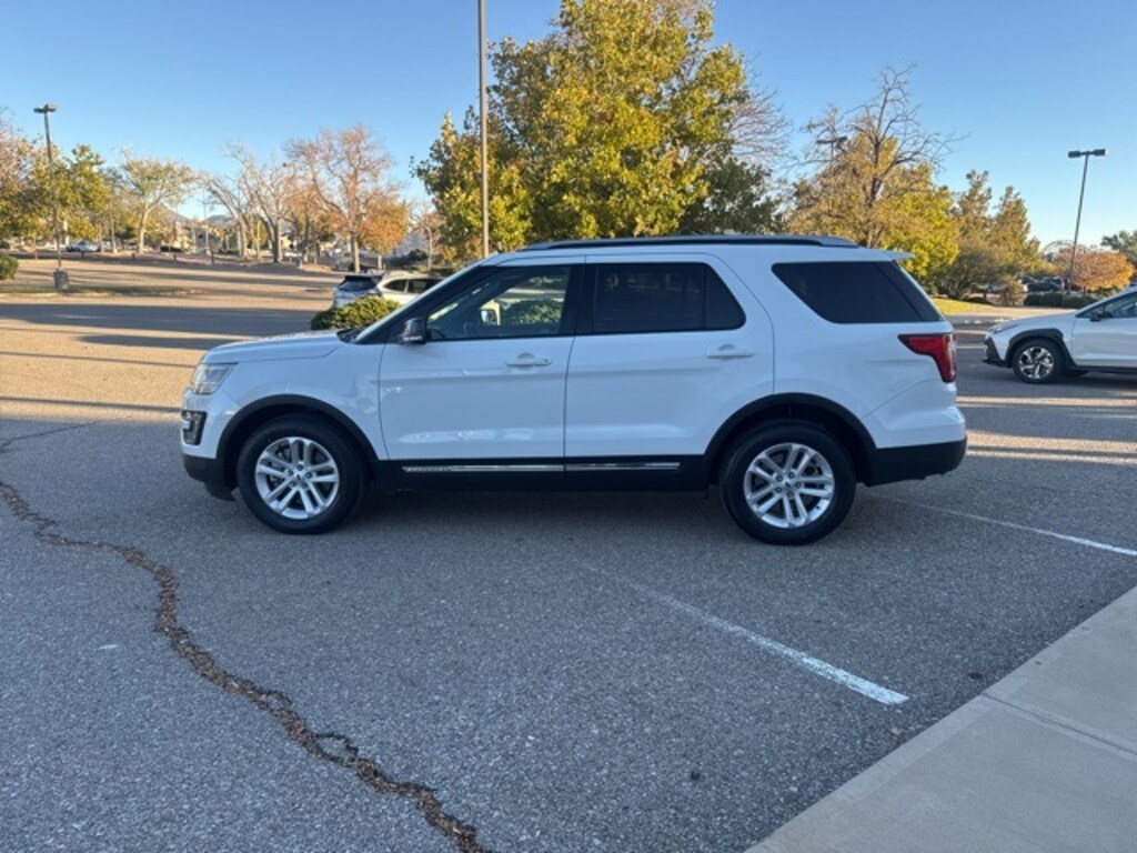 Used 2016 Ford Explorer XLT SUV