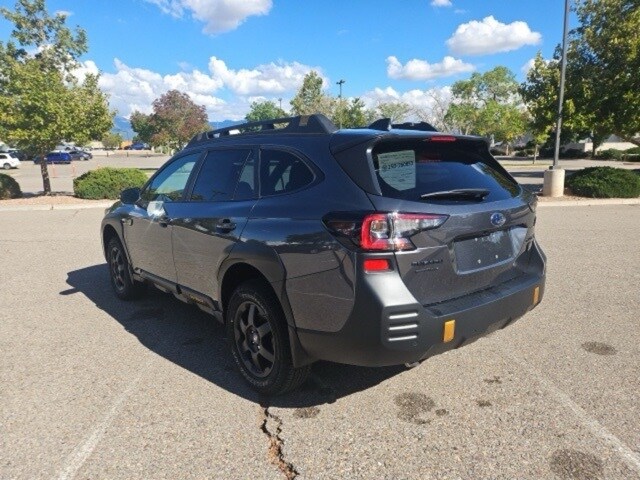 2025 Subaru Outback Wilderness photo 3