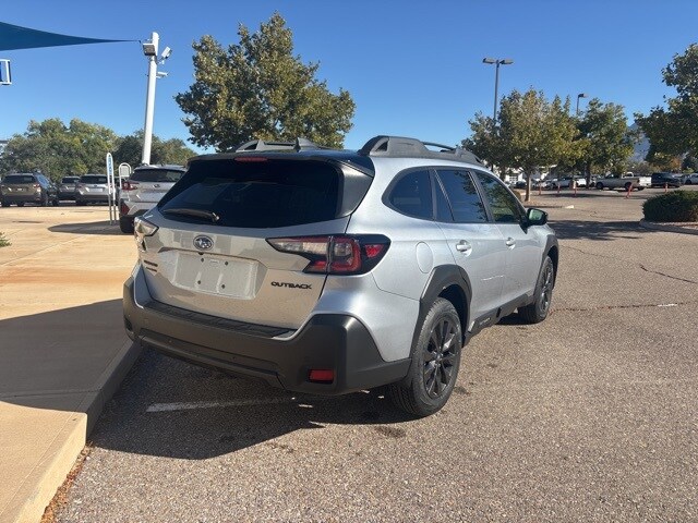 2025 Subaru Outback Onyx Edition photo 2