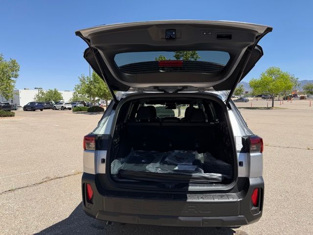 2026 Subaru Outback Premium - Photo 9