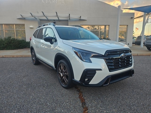 2025 Subaru Ascent Bronze Edition's photo