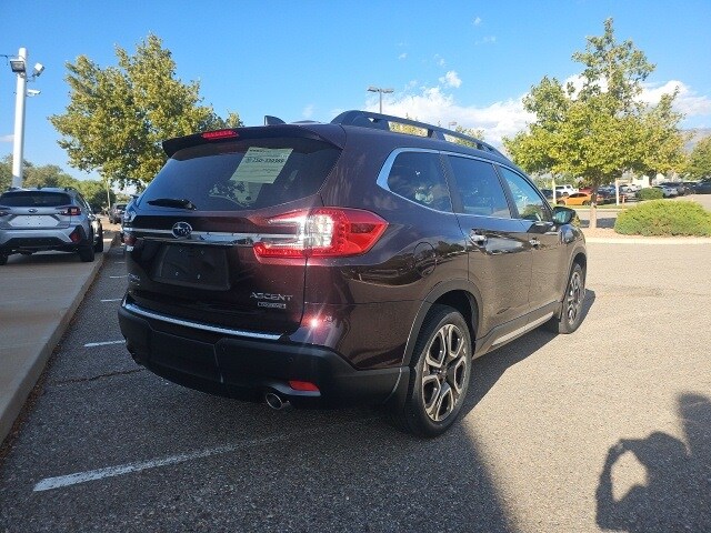 2025 Subaru Ascent Touring photo 2