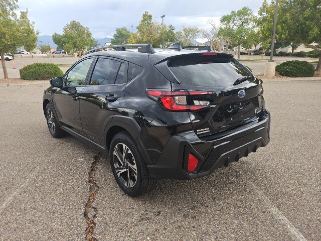 2025 Subaru Crosstrek Premium photo 3