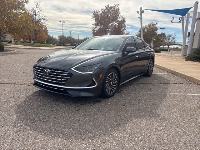 2023 Hyundai Sonata Hybrid Limited photo 3