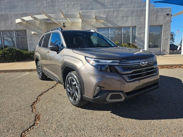 2025 Subaru Forester Limited's photo