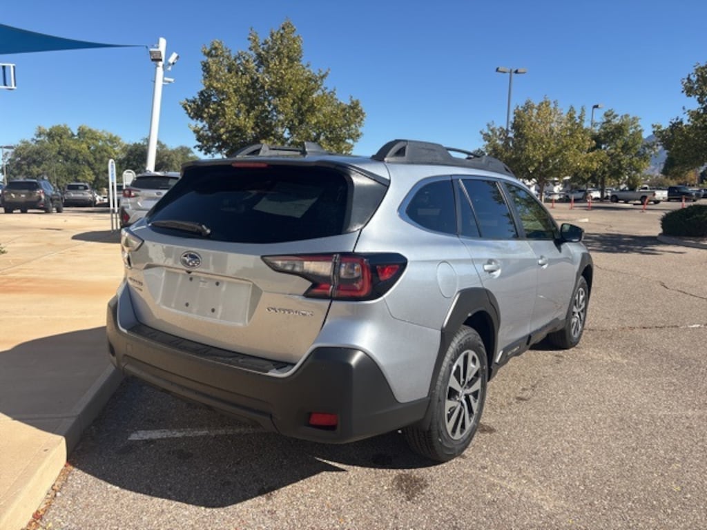 New 2025 Subaru Outback Premium SUV