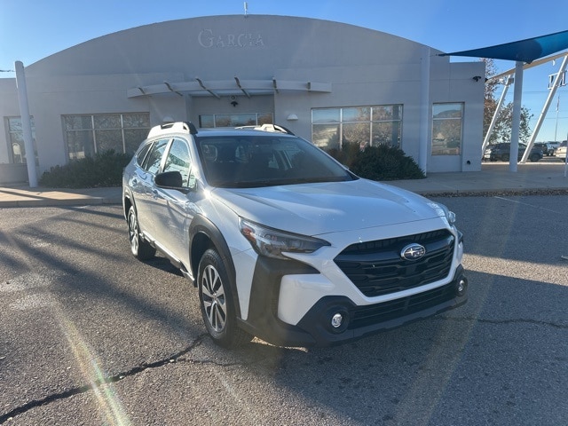 2025 Subaru Outback Base