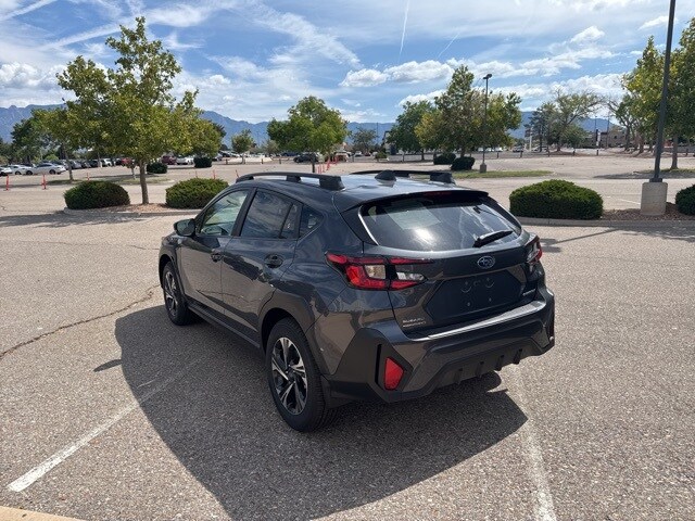 2025 Subaru Crosstrek Premium photo 4