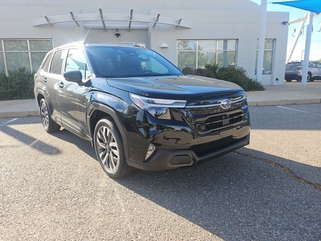 2025 Subaru Forester Touring's photo