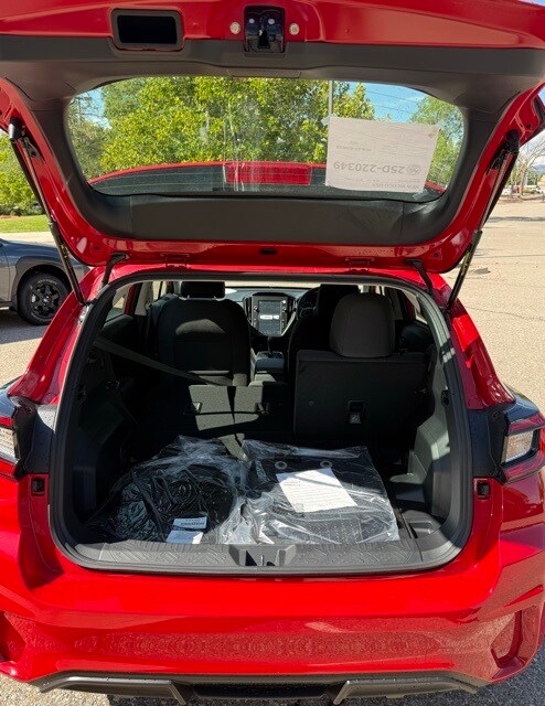 2025 Subaru Impreza Base photo 4