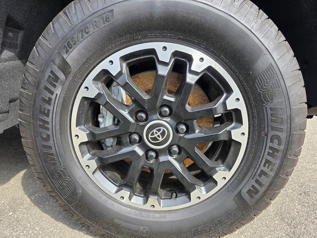 Used 2024 Toyota Tundra 4WD SR5 SR5 CrewMax 5.5 Bed