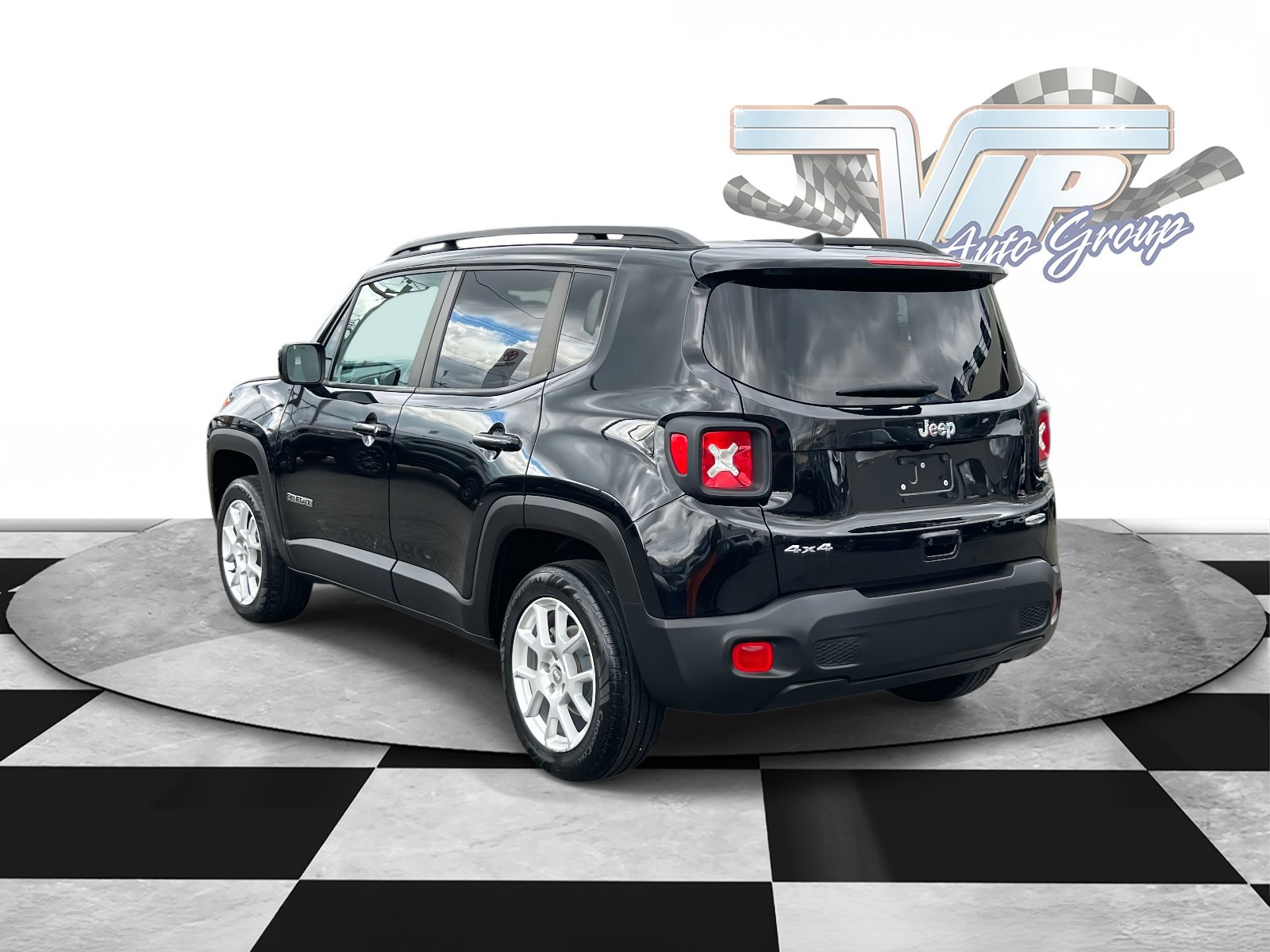 2021 Jeep Renegade Latitude photo 2