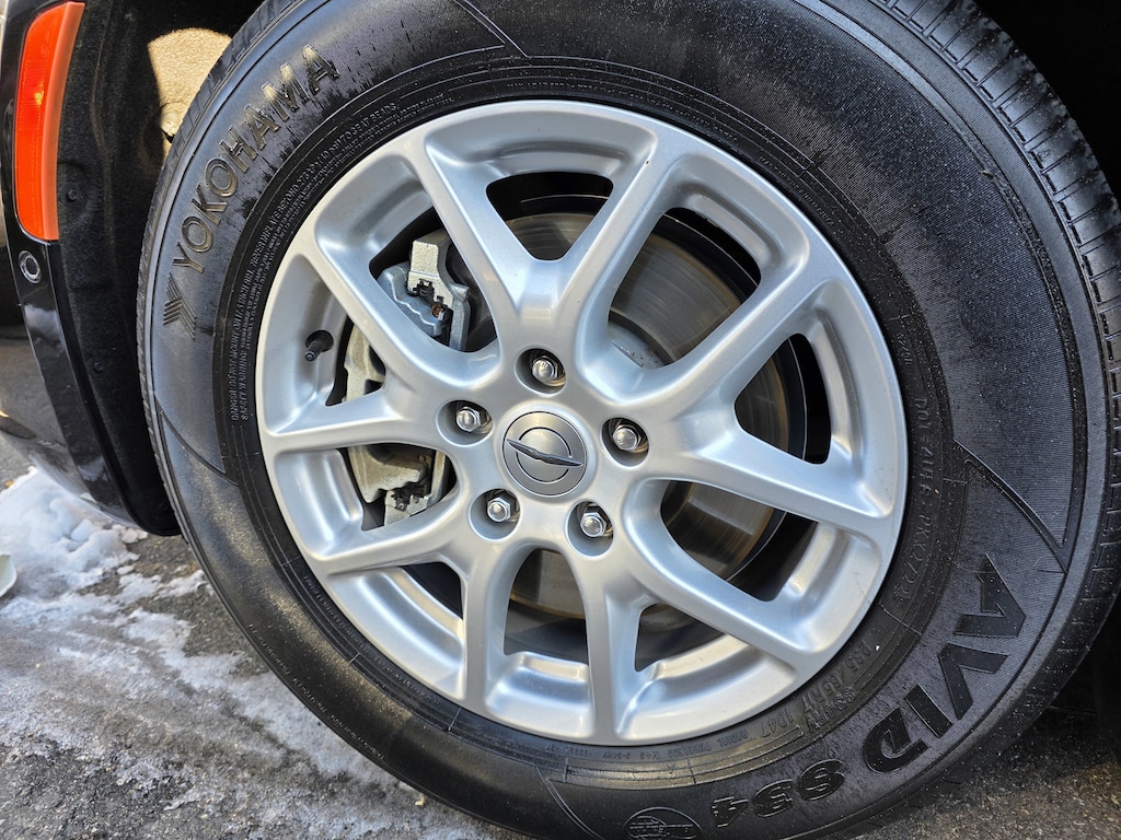 Used 2023 Chrysler Pacifica Touring L Touring L FWD