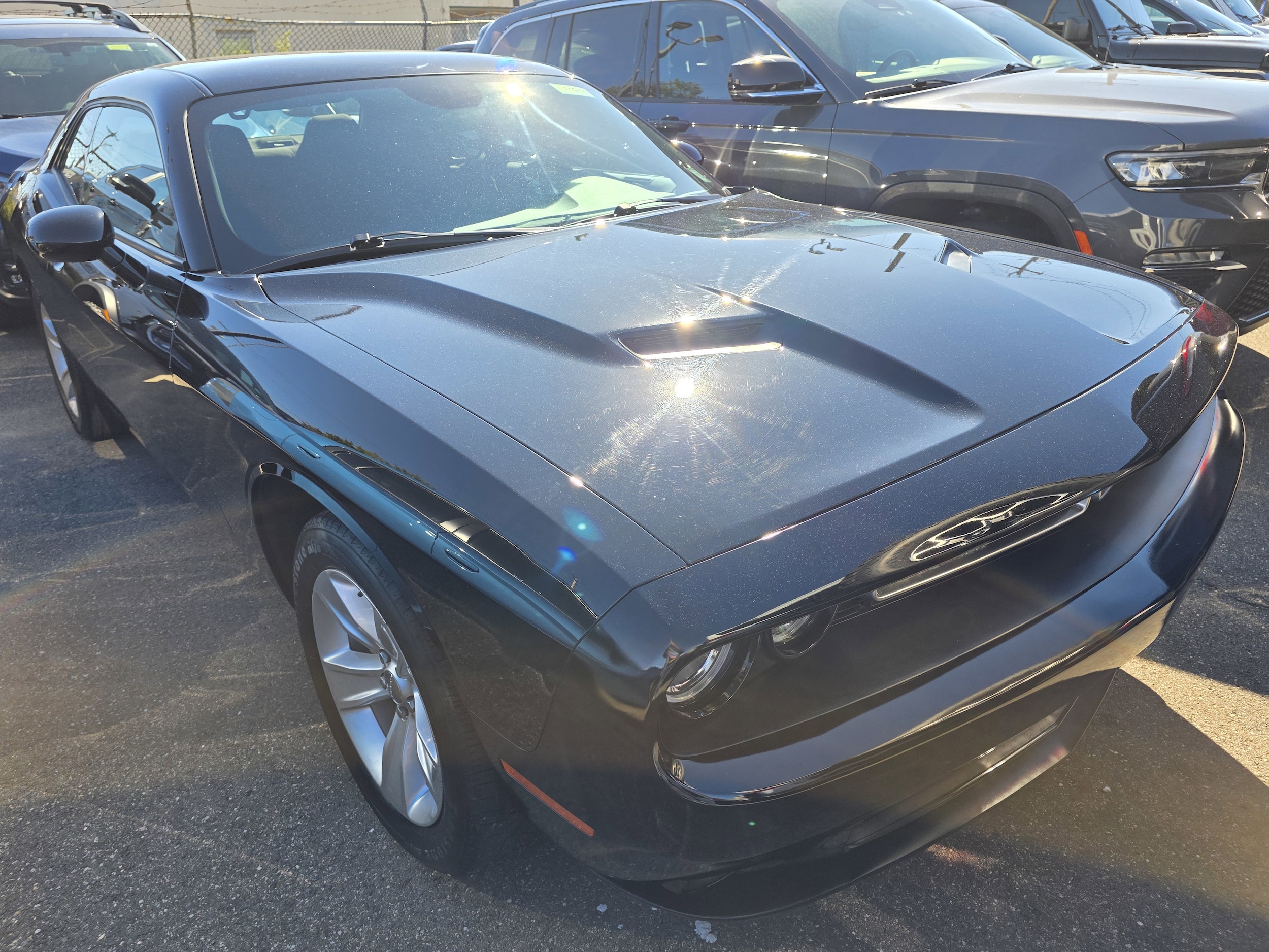 2023 Dodge Challenger SXT RWD 