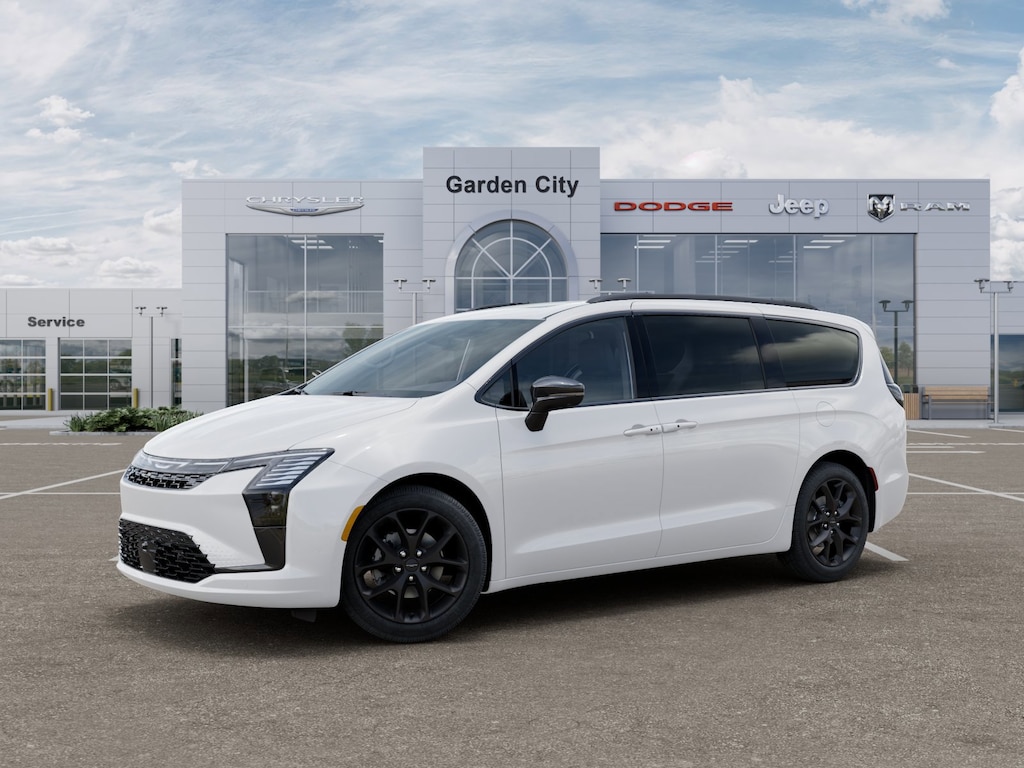 New 2027 Chrysler Pacifica LIMITED Passenger Van
