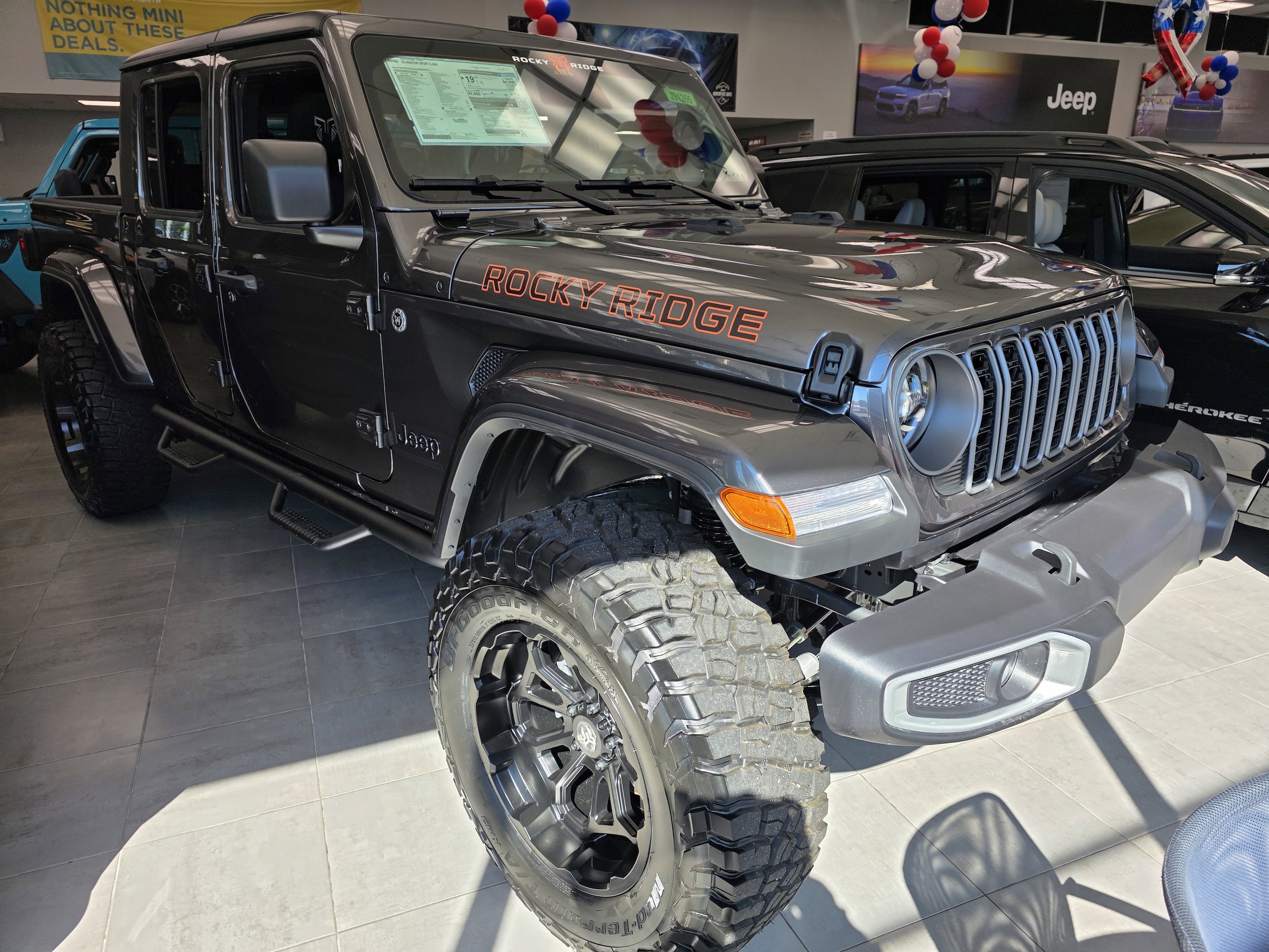 2026 Jeep Gladiator Sport S Auto's photo