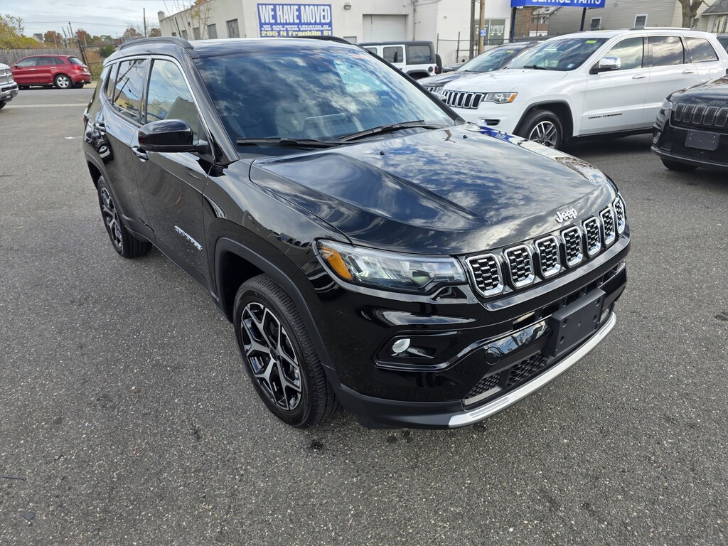 Used 2025 Jeep Compass Limited Limited 4x4