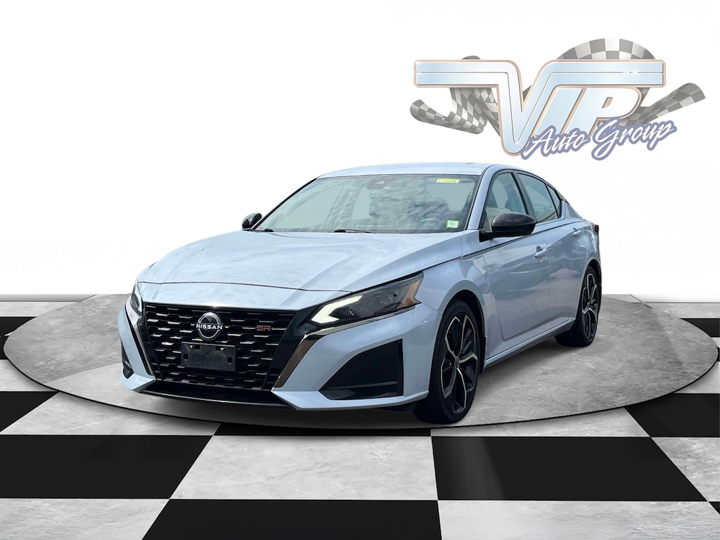 Used 2024 Nissan Altima 2.5 SR Sedan