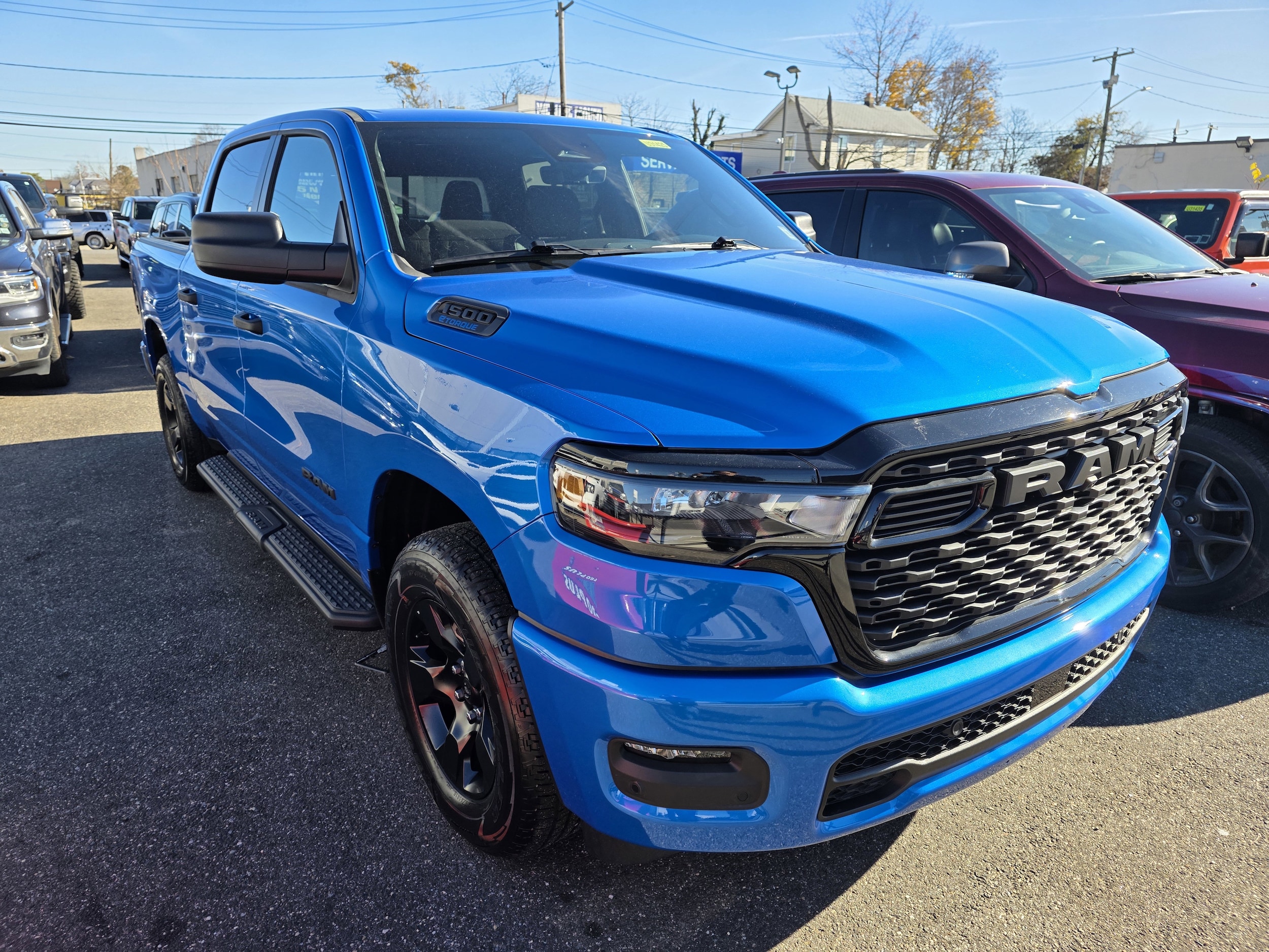 2025 Ram 1500 Tradesman 4x4 Crew Cab 57 Box 