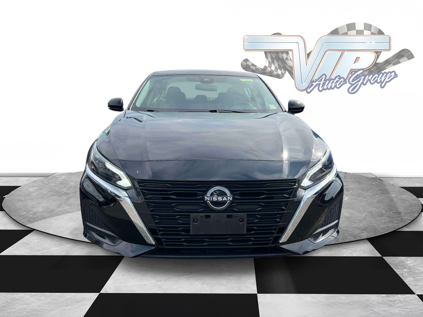 Used 2024 Nissan Altima SV with VIN 1N4BL4DV5RN433588 for sale in Hempstead, NY