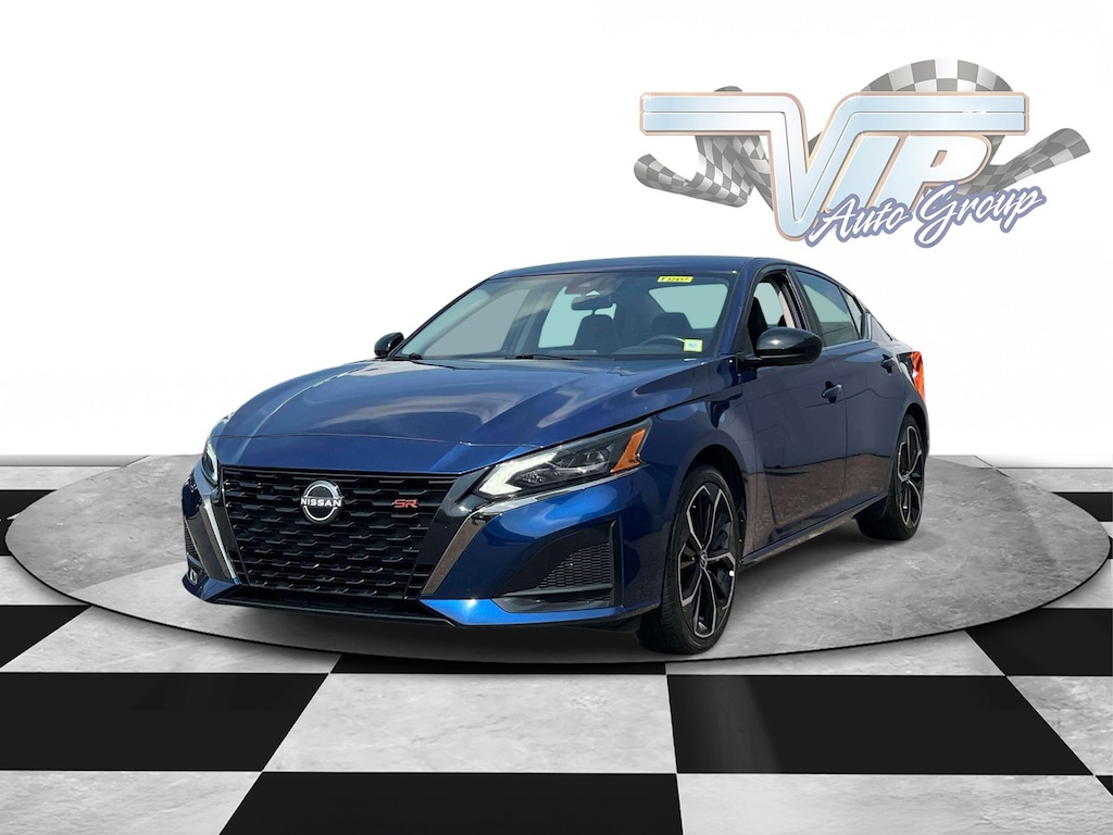Used 2024 Nissan Altima 2.5 SR Sedan