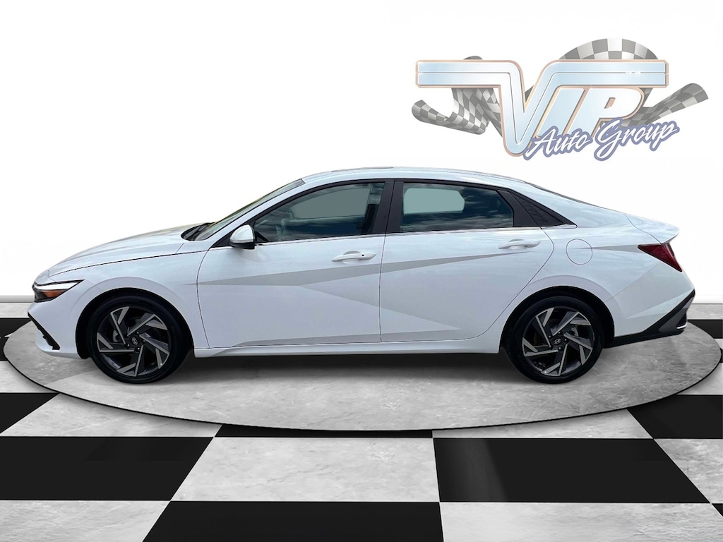 Used 2025 Hyundai Elantra SEL Convenience SEL Convenience IVT
