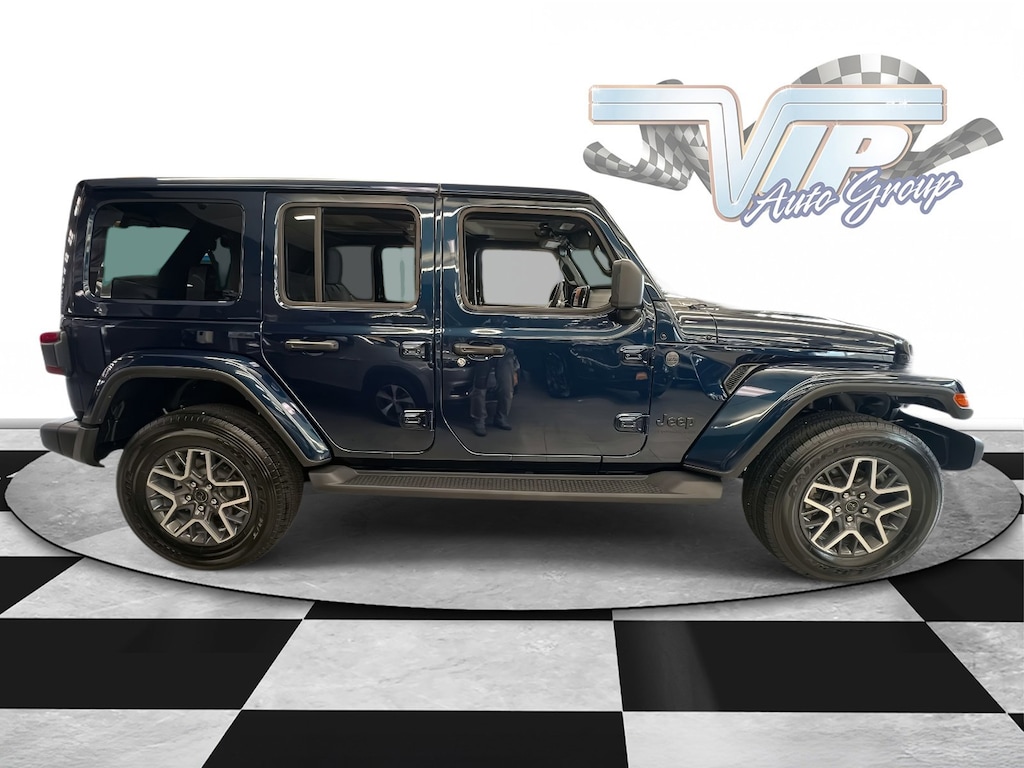 Used 2025 Jeep Wrangler Sahara Sahara 4x4