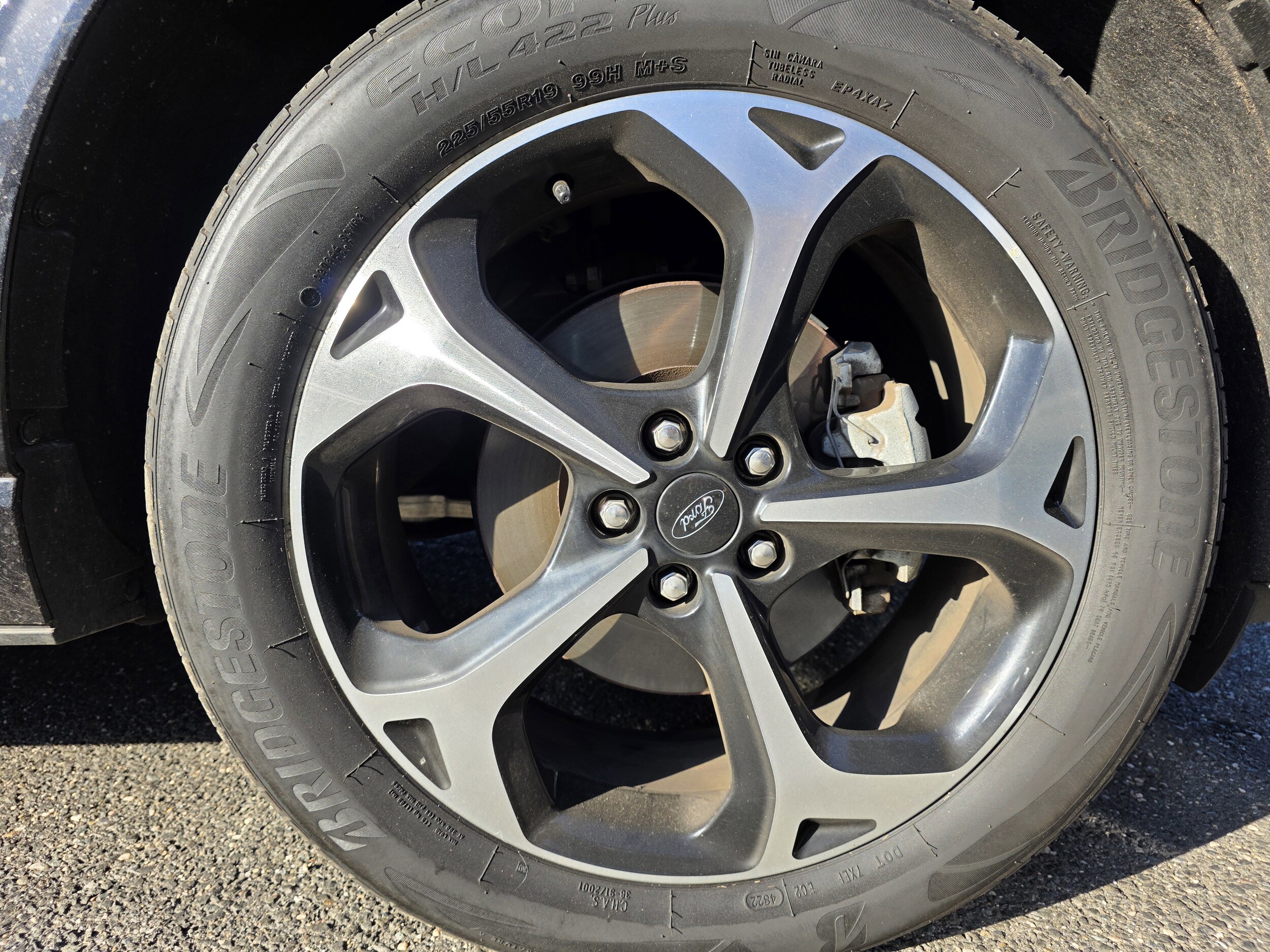 2023 Ford Escape ST-Line Select photo 3