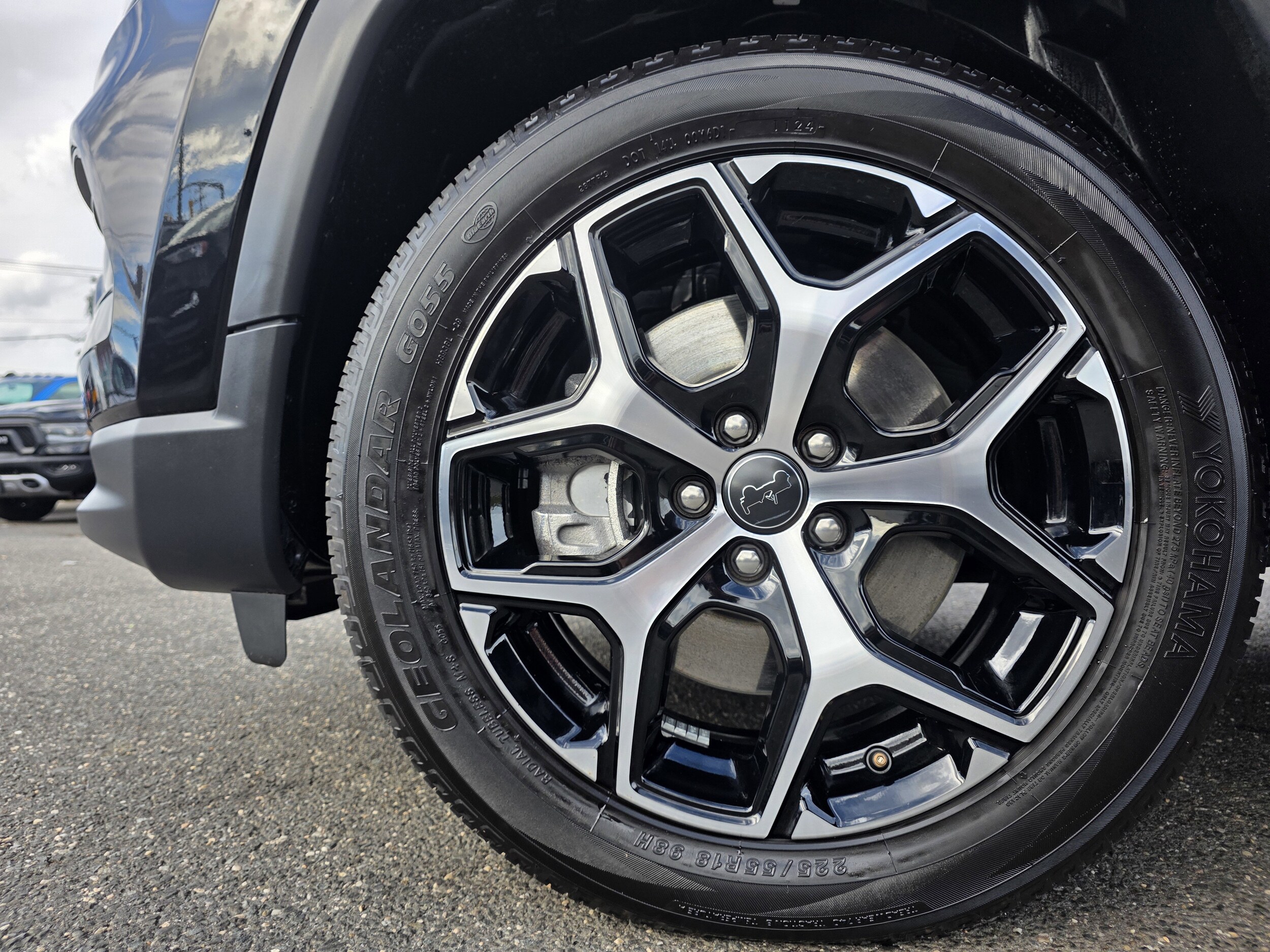 2025 Jeep Compass Limited photo 4